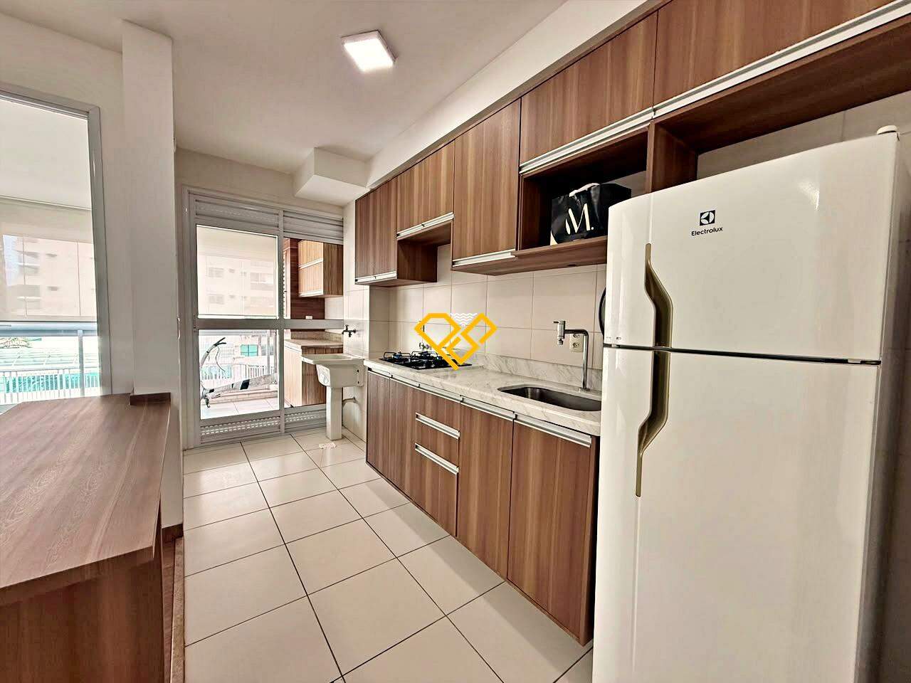 Apartamento para aluguel no Ponta da Praia: Cozinha
