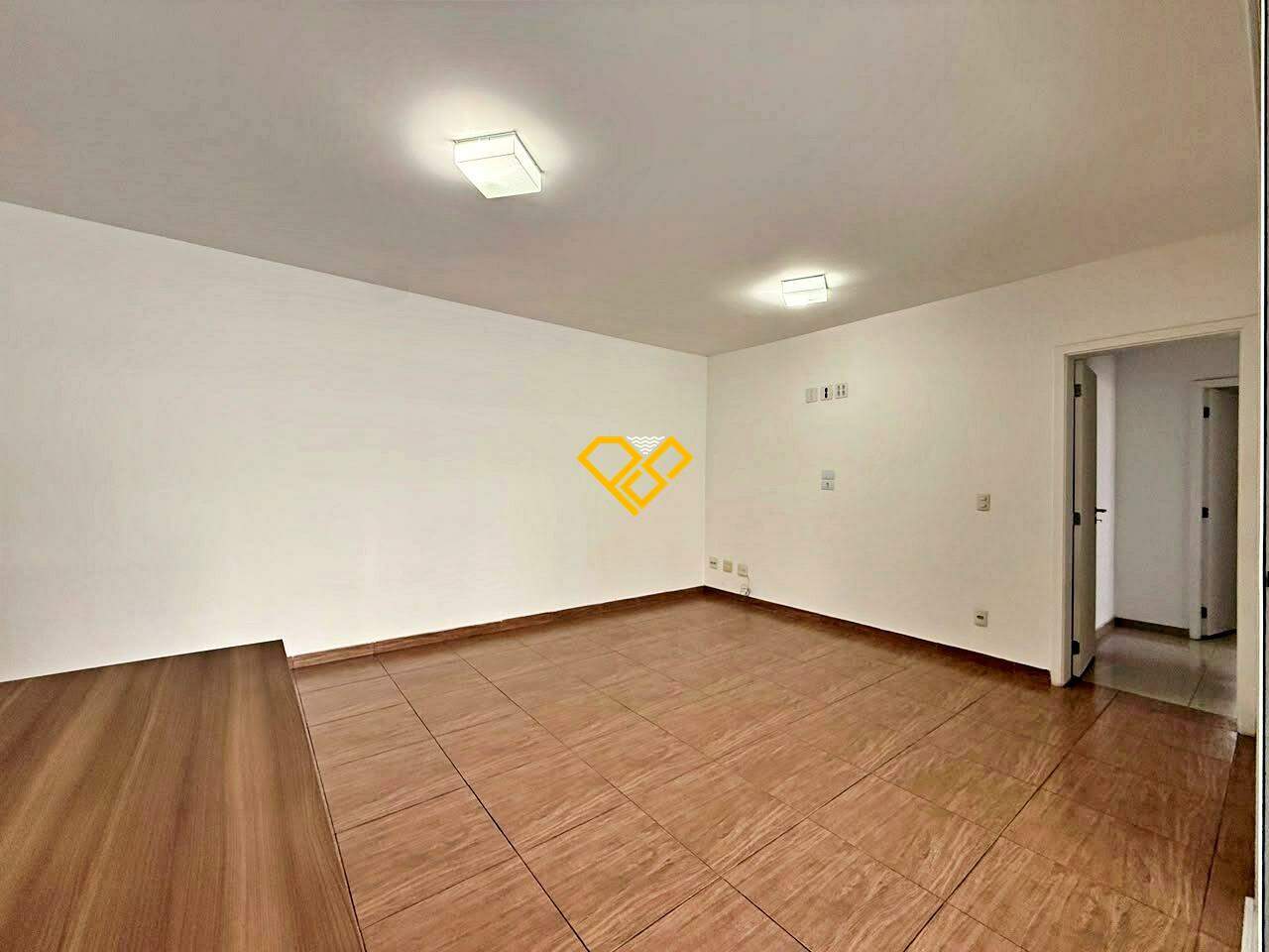 Apartamento para aluguel no Ponta da Praia: Sala