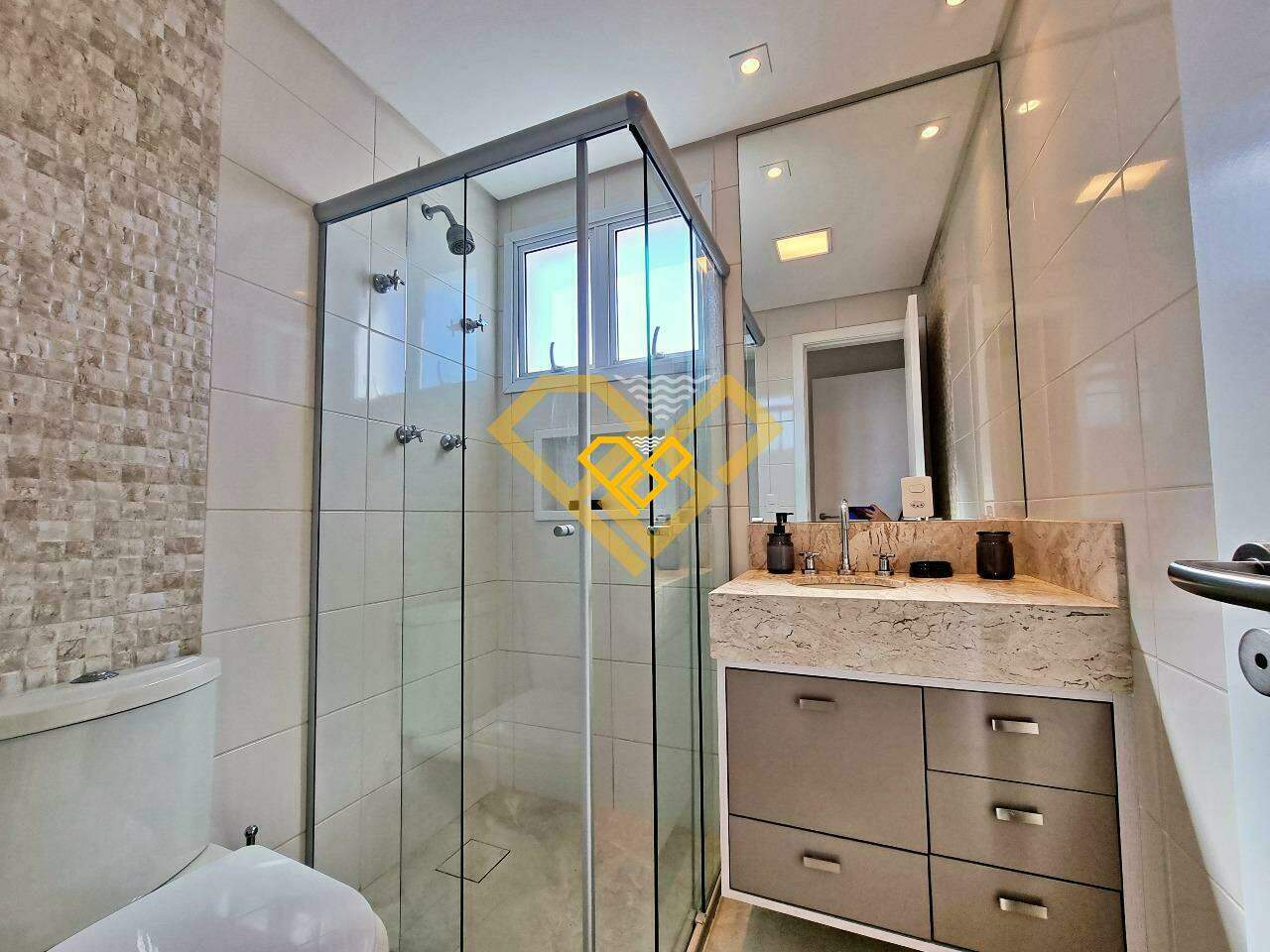 Apartamento para aluguel no Gonzaga: Suite 1 