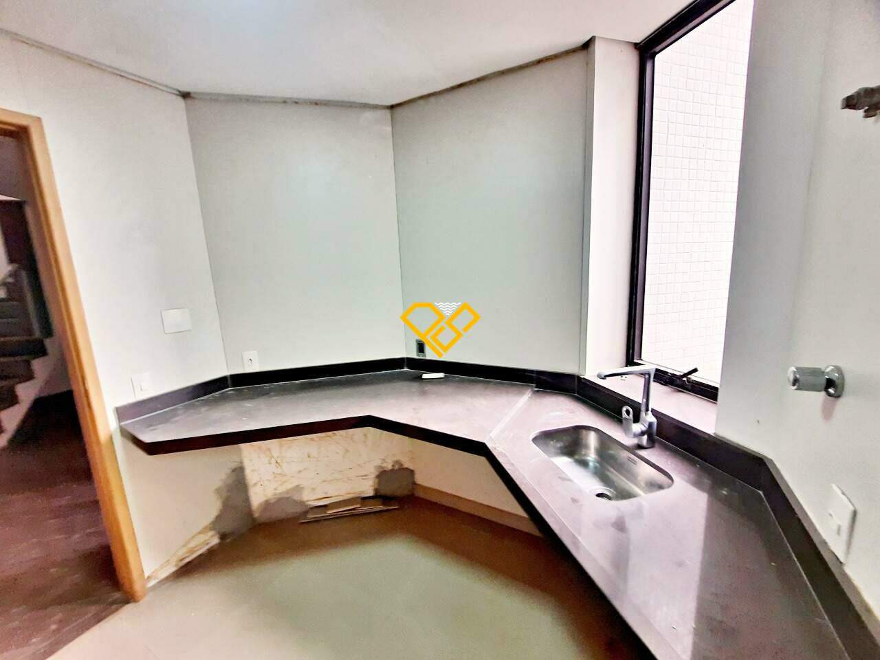 Cobertura para aluguel no Boqueirão: Cozinha de apoio