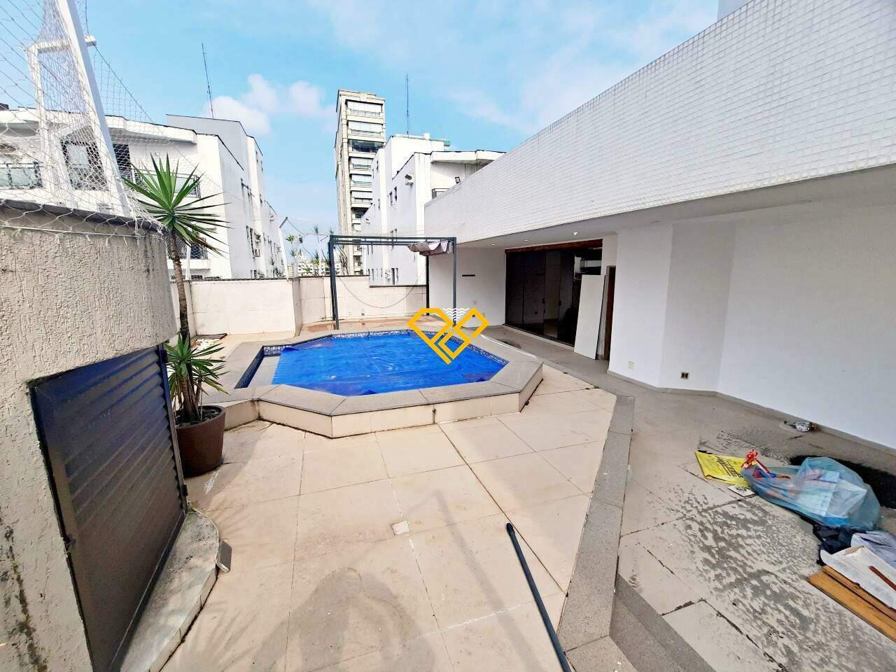 Cobertura para aluguel no Boqueirão: Piscina