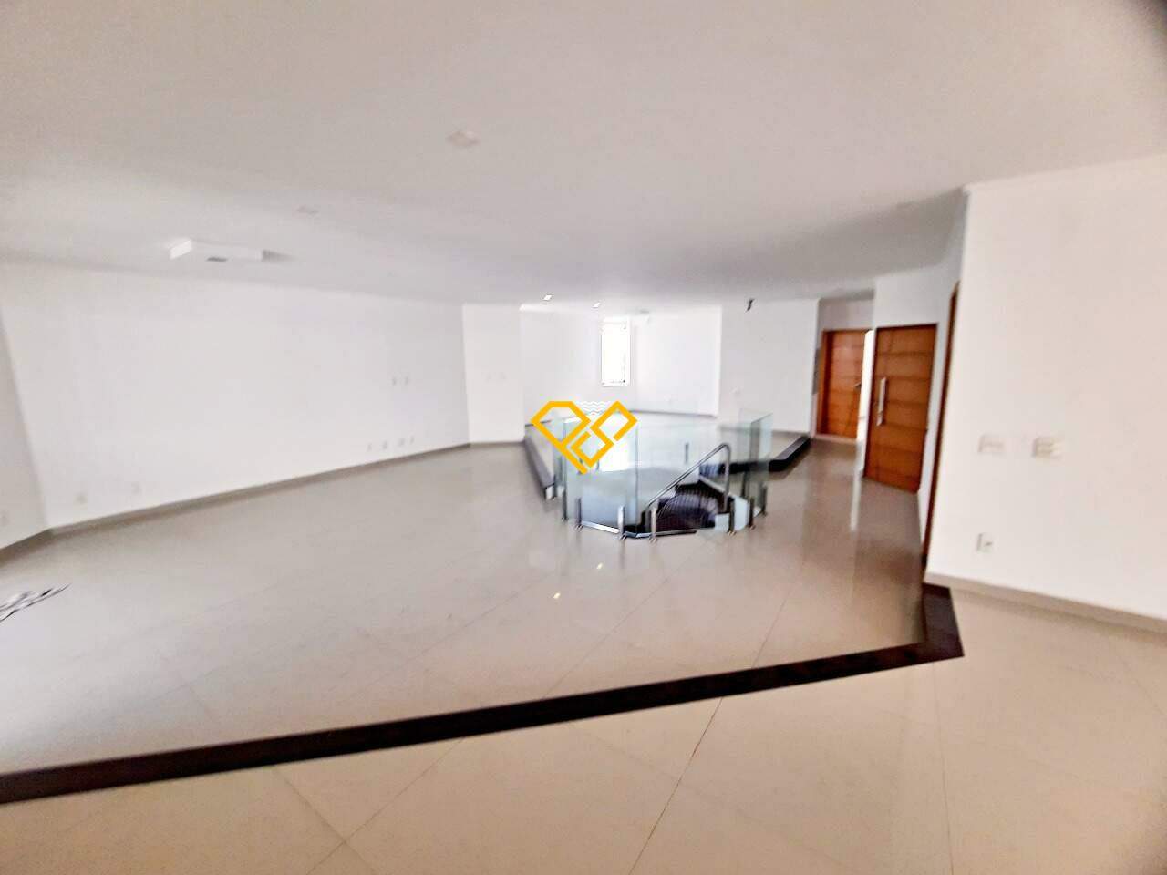 Cobertura para aluguel no Boqueirão: Sala do 2 piso