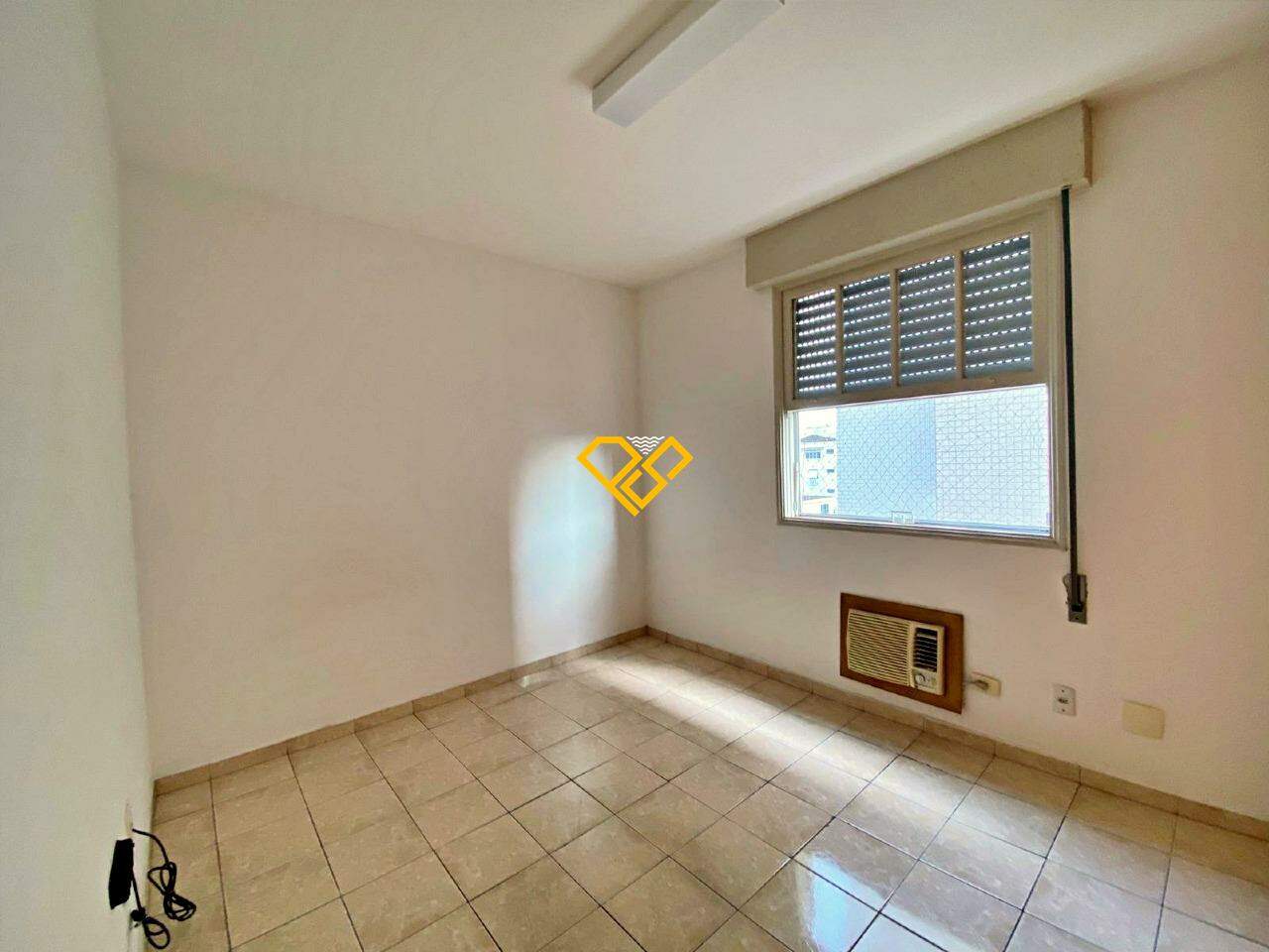 Apartamento à venda no Gonzaga: Dormitório 2