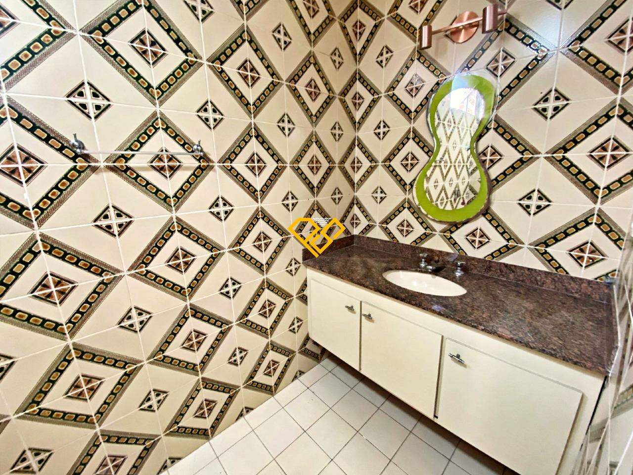 Apartamento à venda no Gonzaga: Wc suíte