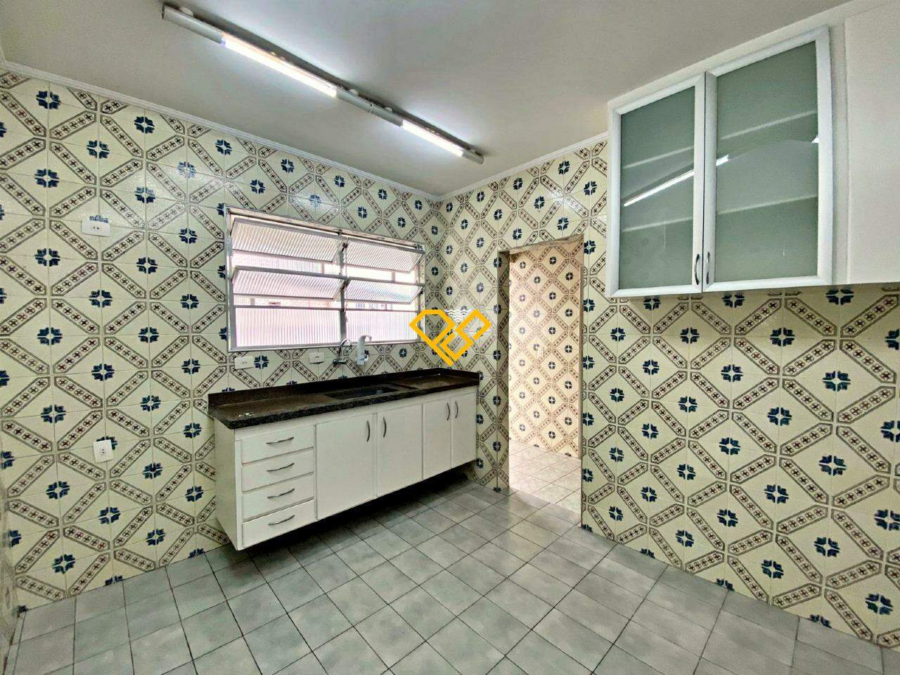 Apartamento à venda no Gonzaga: Cozinha
