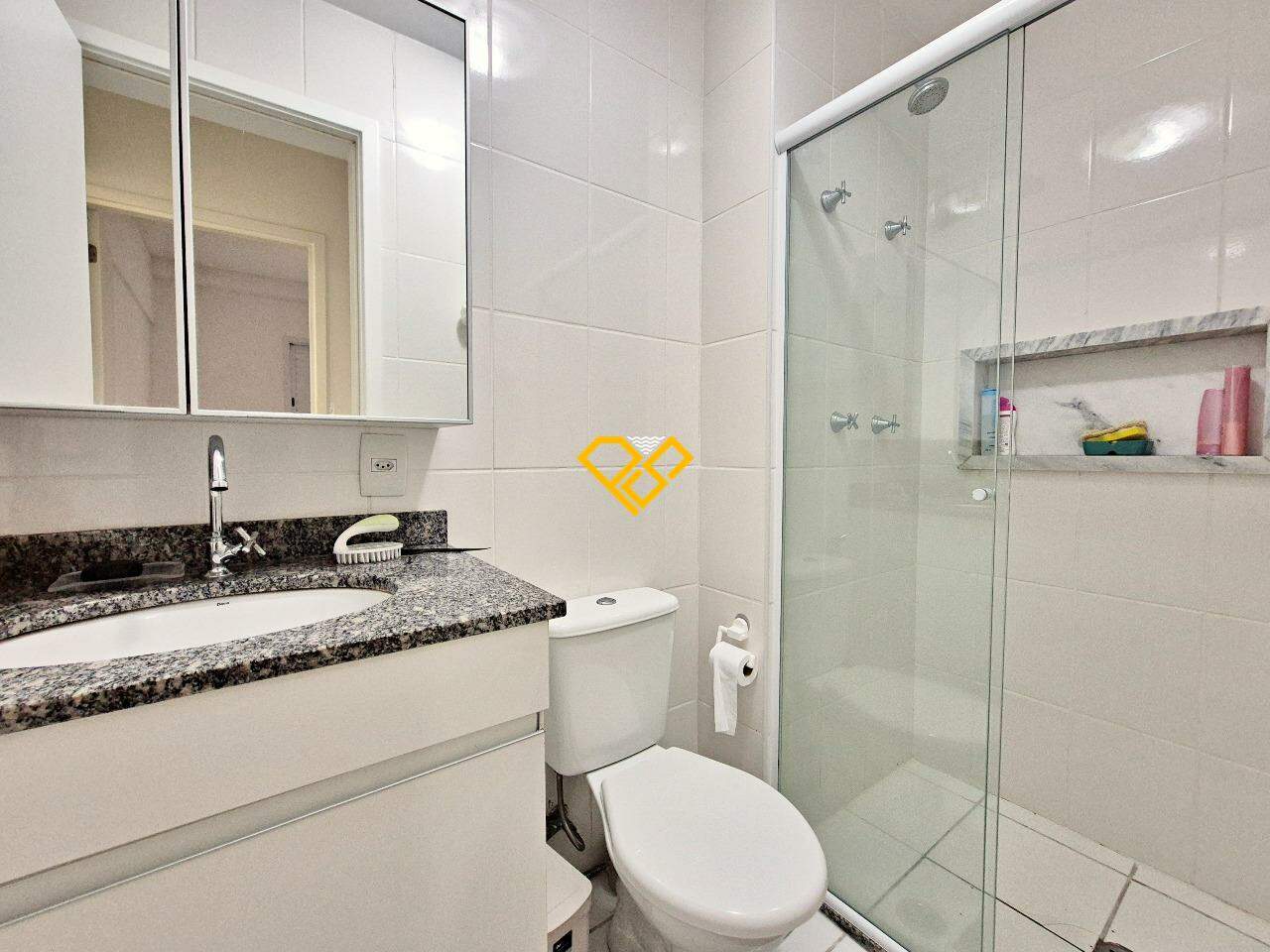 Apartamento para aluguel no Marapé: Wc social