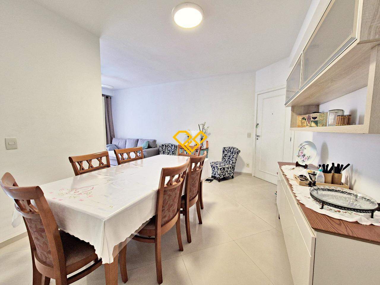 Apartamento para aluguel no Marapé: Sala