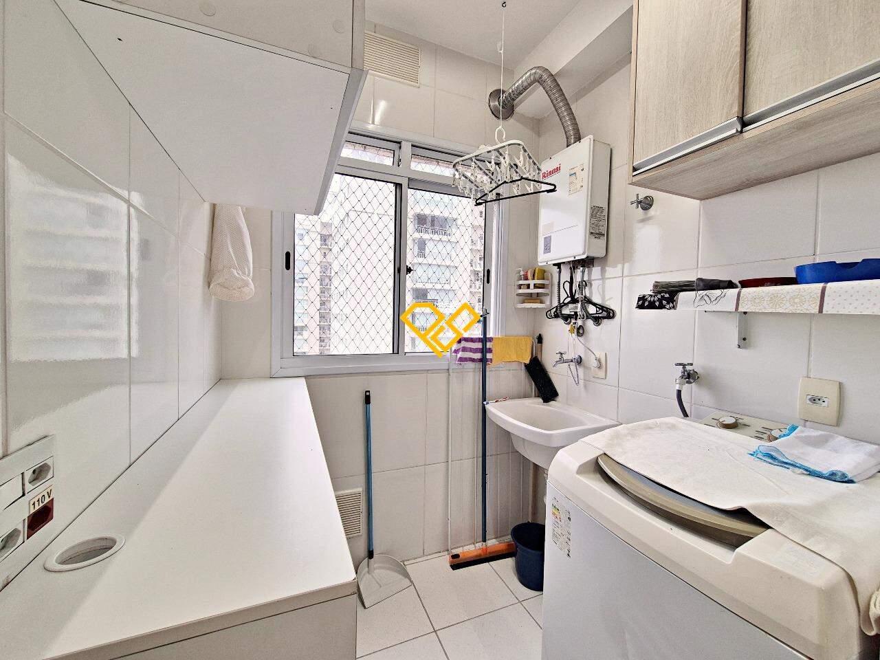 Apartamento para aluguel no Marapé: Área de serviço