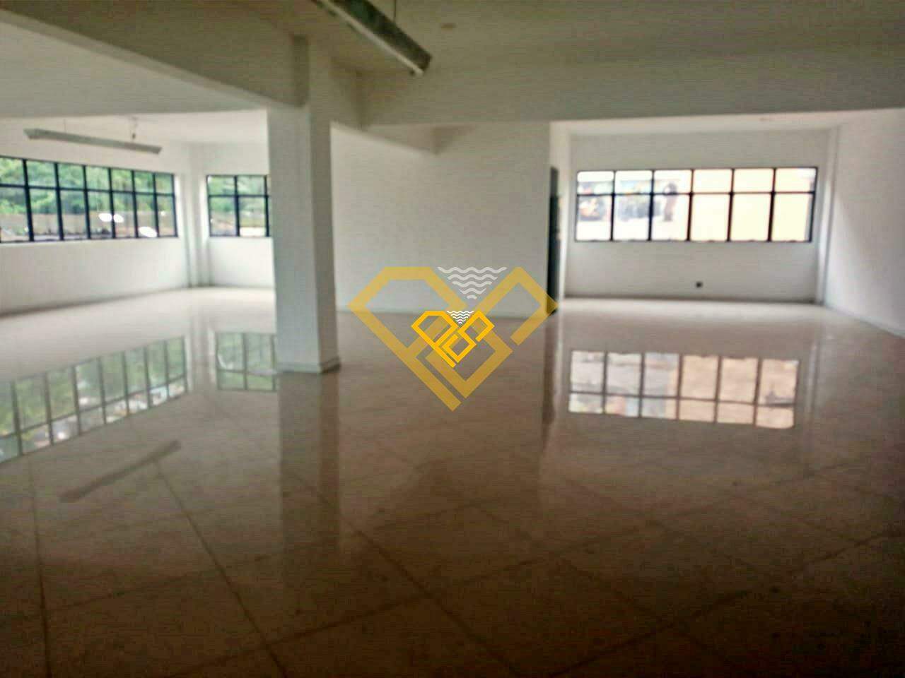 Prédio Comercial para aluguel no Centro: 