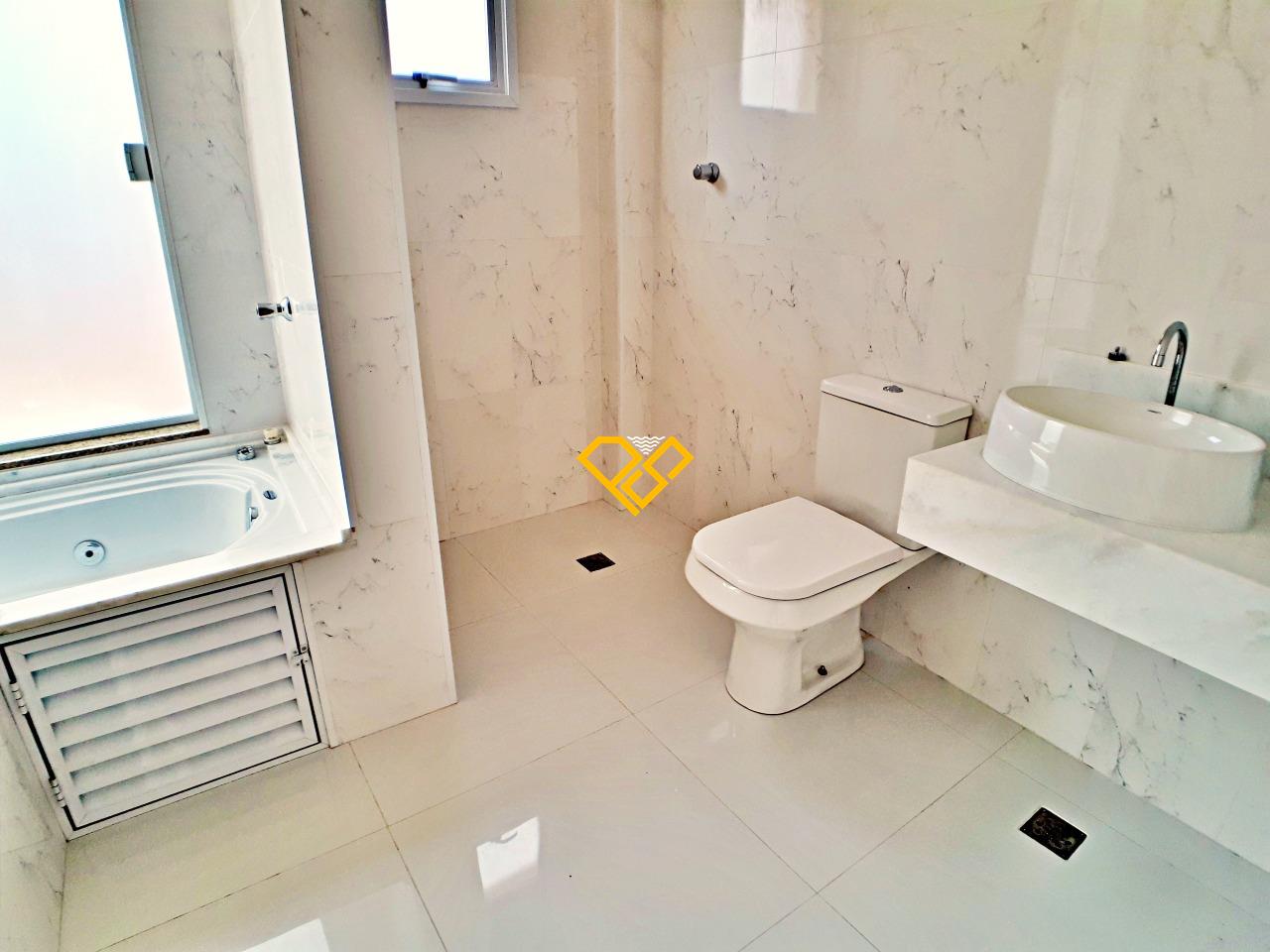 Casa para aluguel no Embaré: Wc suíte 1 master