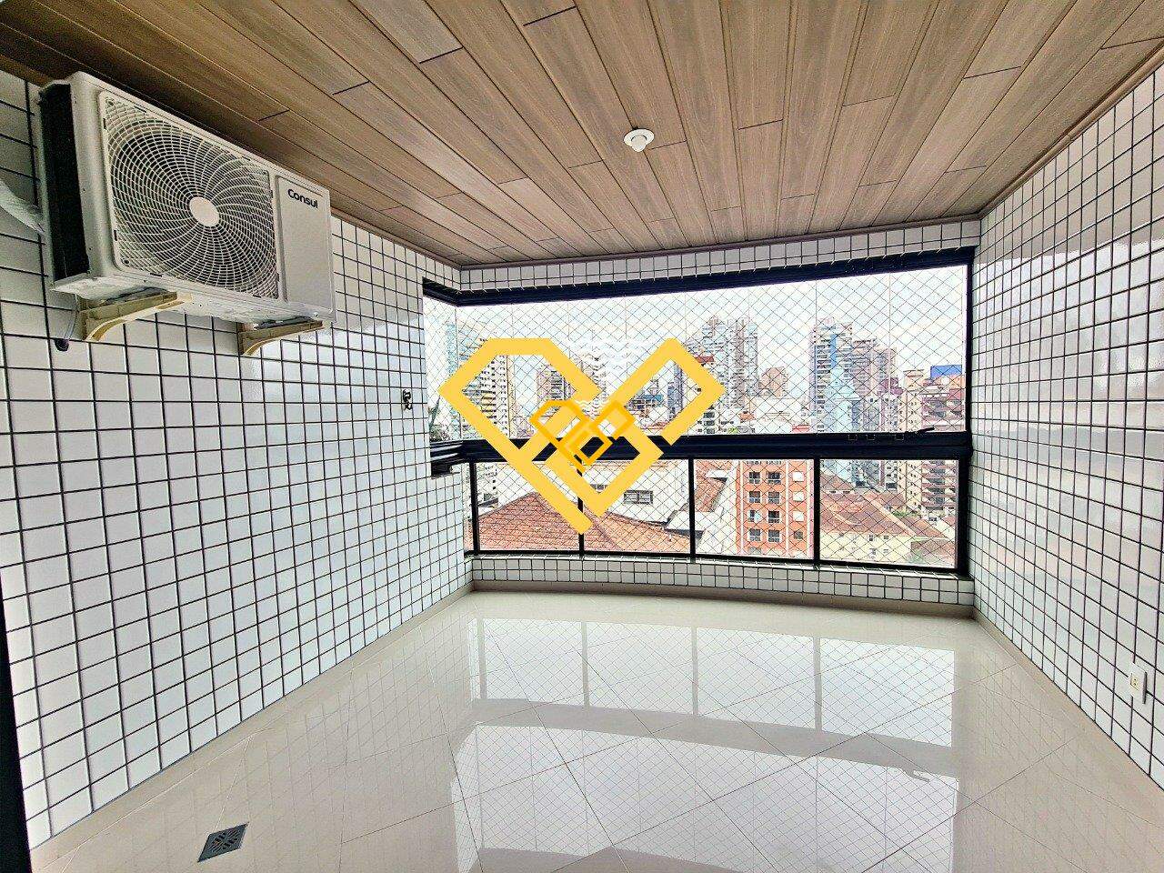 Apartamento para aluguel no Pompéia: Varanda