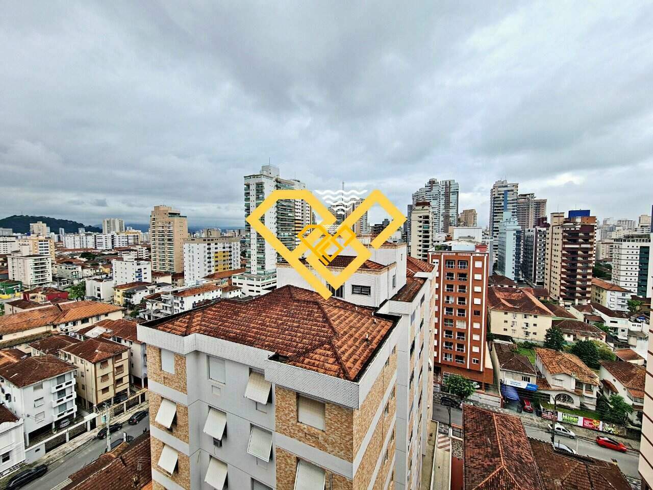 Apartamento para aluguel no Pompéia: Vista da varanda