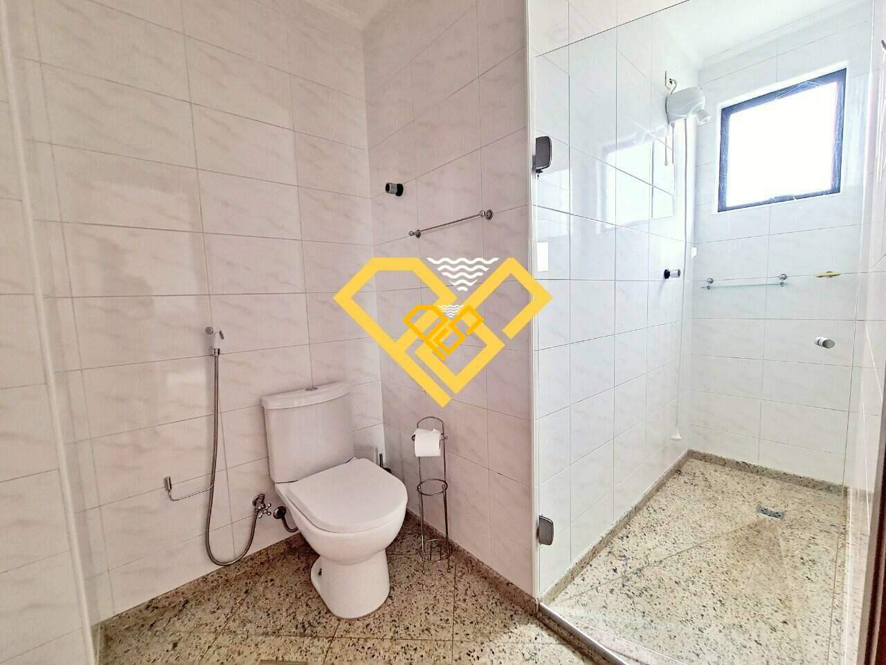 Apartamento para aluguel no Pompéia: WC da suíte