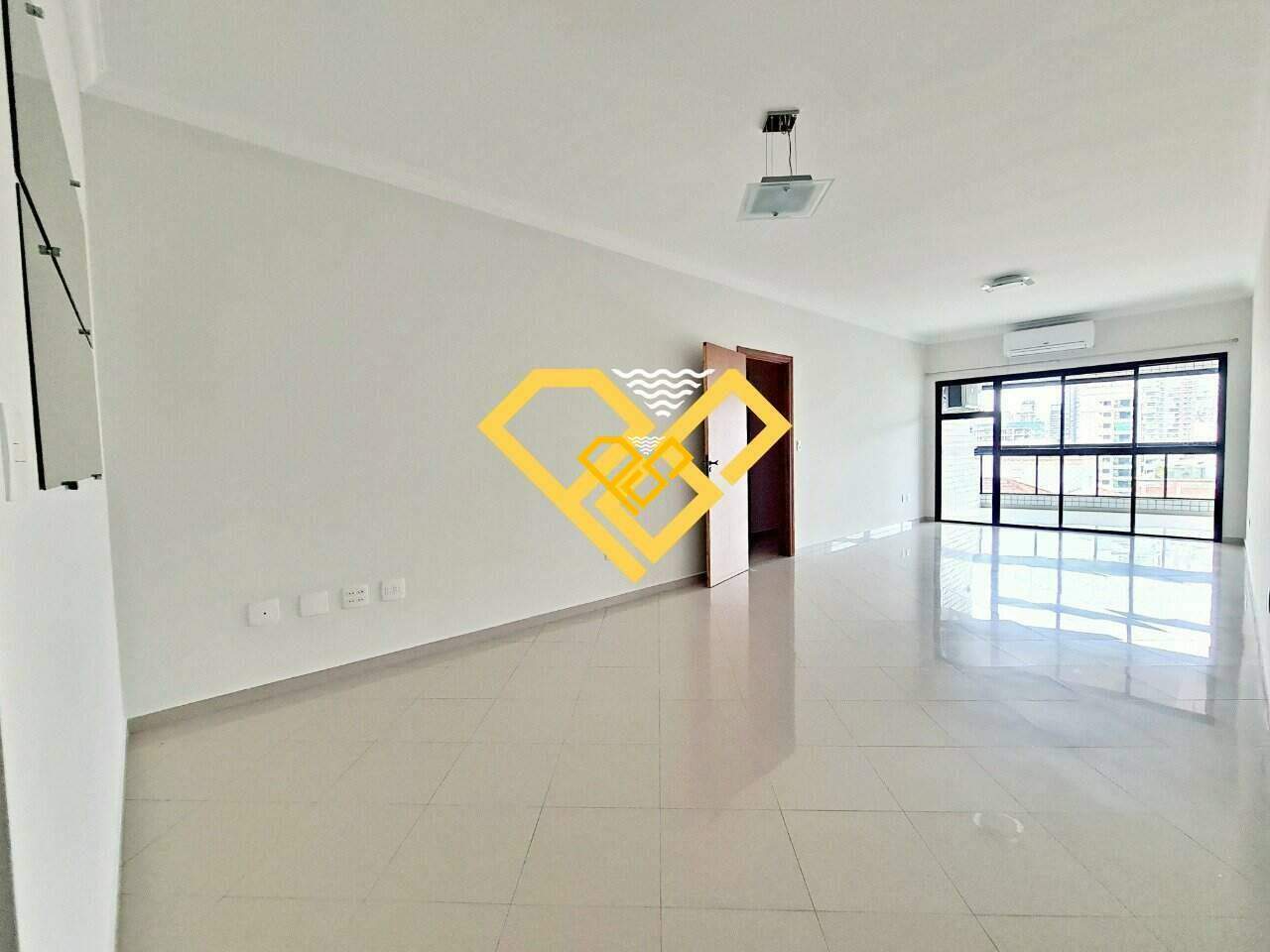 Apartamento para aluguel no Pompéia: Sala