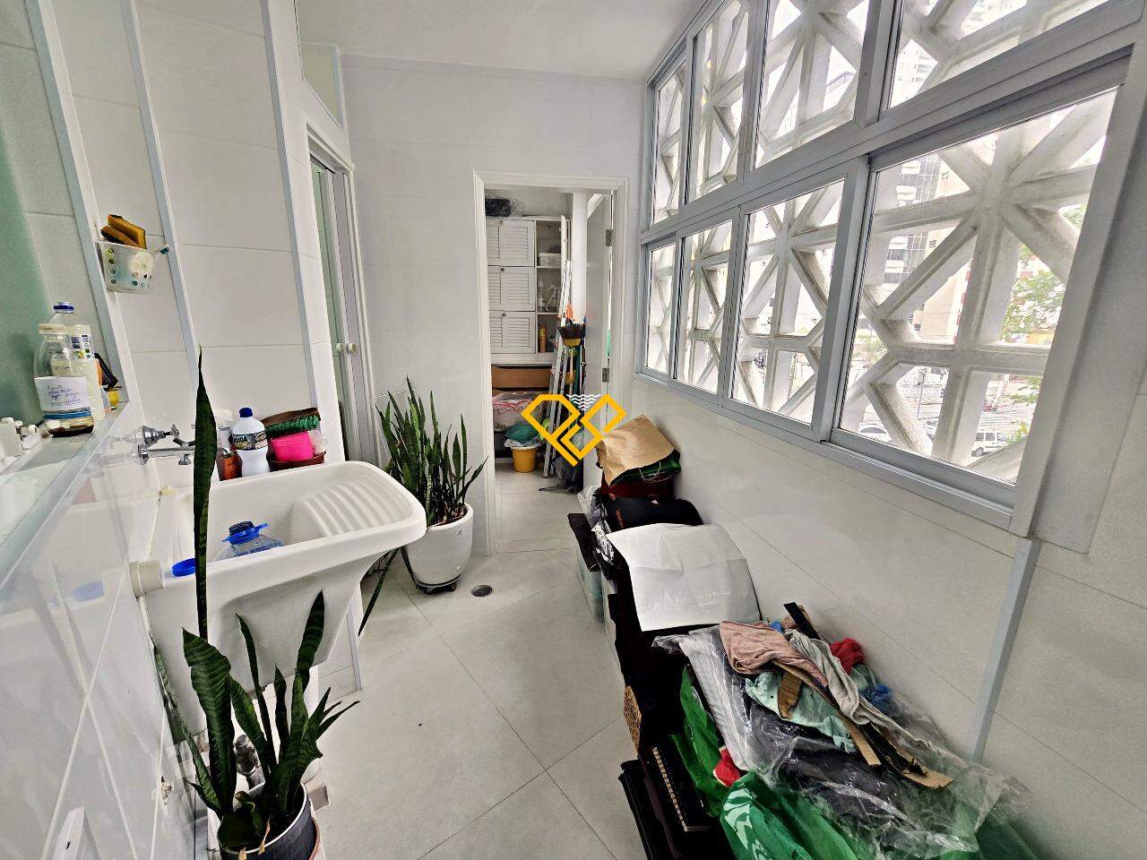 Apartamento à venda no José Menino: Área de serviço