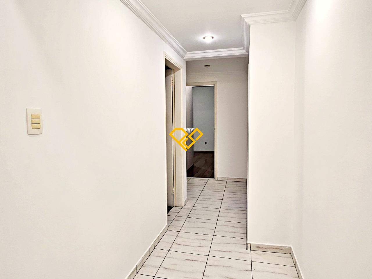 Apartamento para aluguel no Ponta da Praia: Área íntima