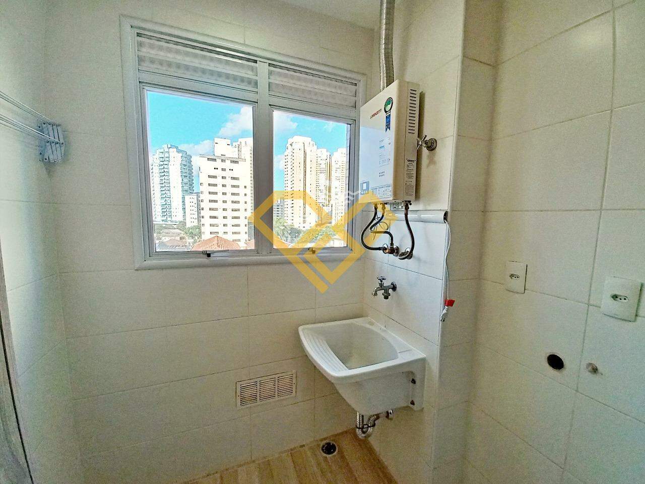 Apartamento para aluguel no Gonzaga: Área de serviço