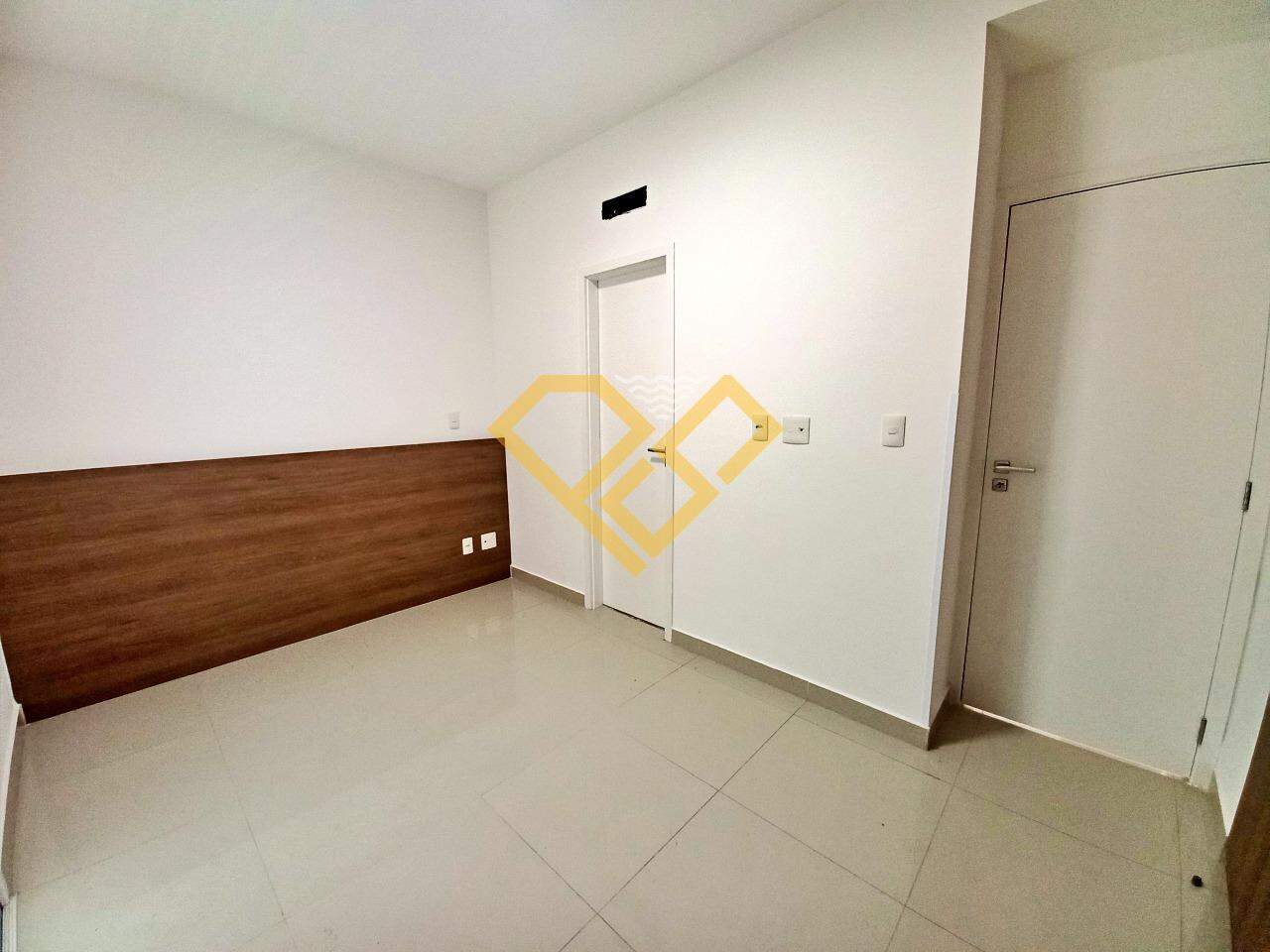 Apartamento para aluguel no Gonzaga: Dormitório - suíte