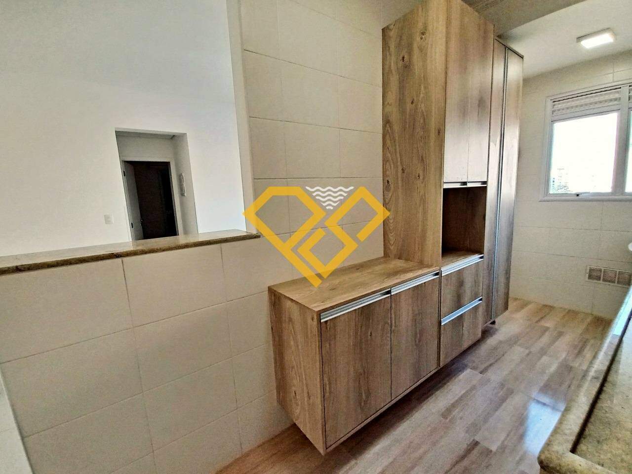 Apartamento para aluguel no Gonzaga: Cozinha