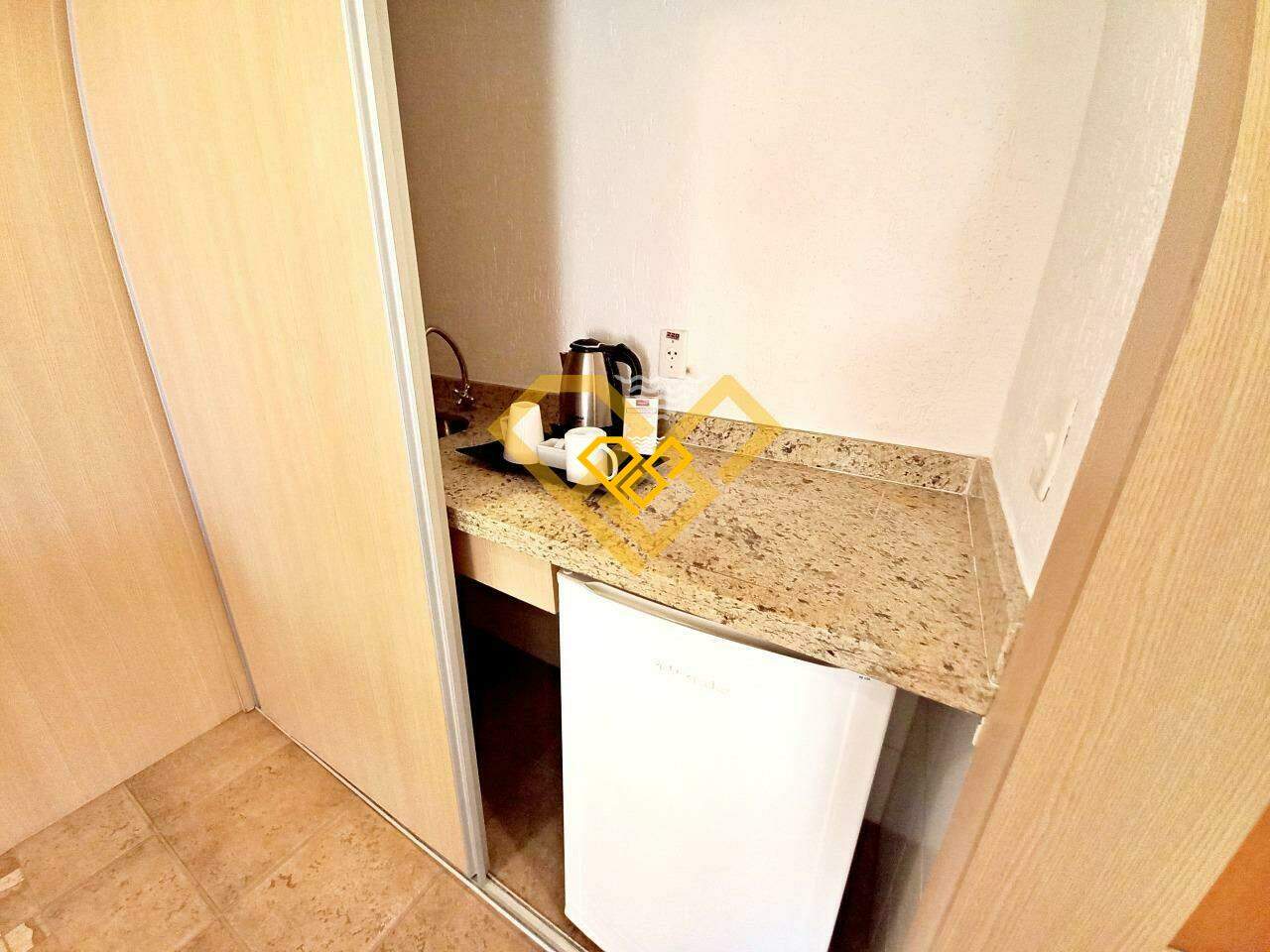 Apartamento para aluguel no Boqueirão: COZINHA