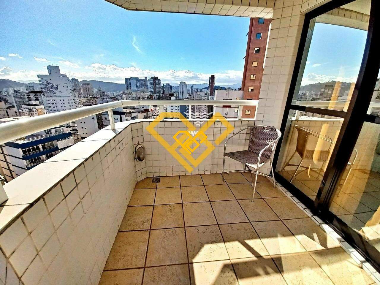 Apartamento para aluguel no Boqueirão: VARANDA