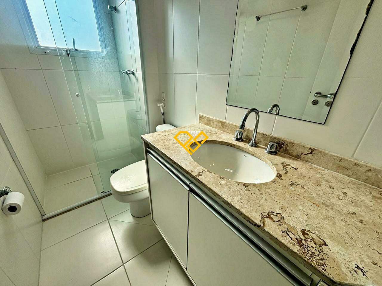 Apartamento para aluguel no Embaré: Wc social