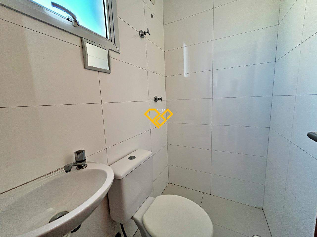 Apartamento para aluguel no Boqueirão: Wc de serviço
