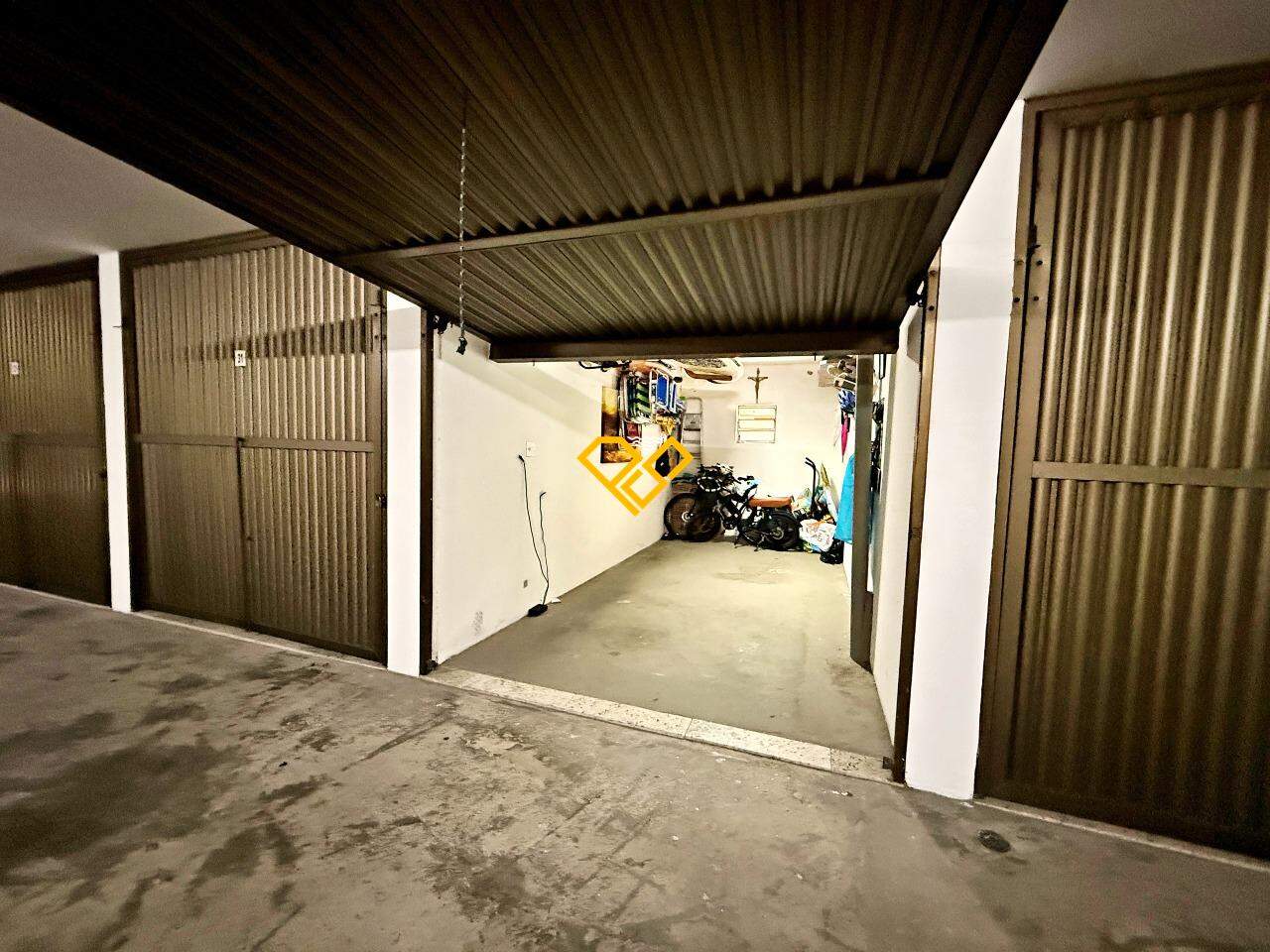 Apartamento à venda no Gonzaga: Garagem
