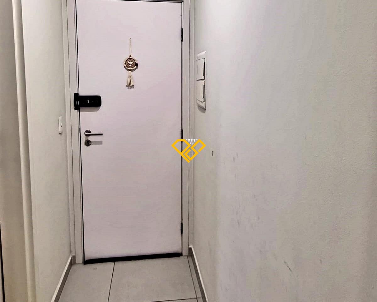 Apartamento para aluguel no Macuco: Hall de entrada