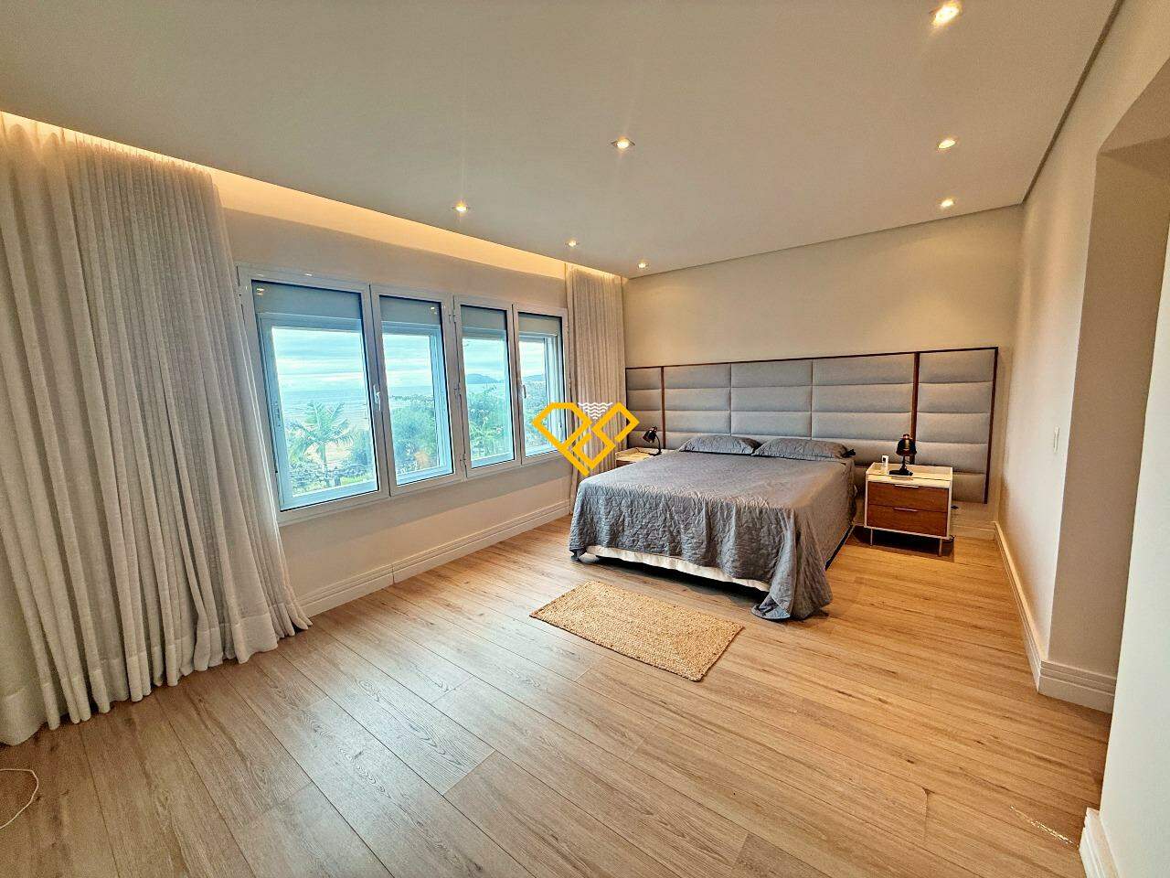 Apartamento para aluguel no Gonzaga: Dormitório 1 - suíte