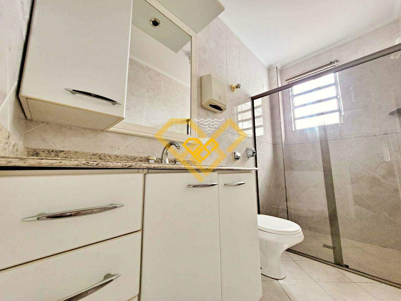 Casa para aluguel no Embaré: 