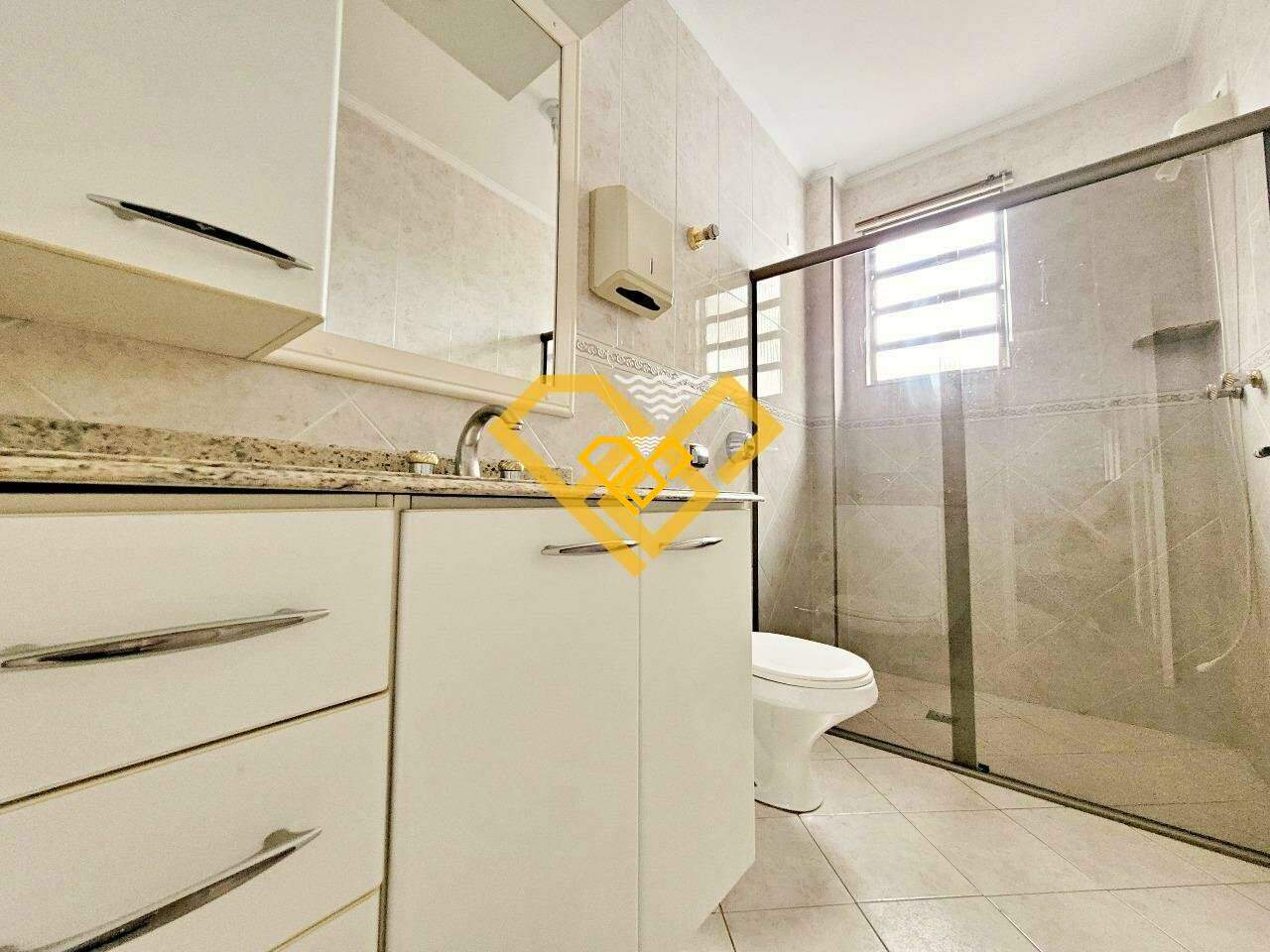 Casa para aluguel no Embaré: 