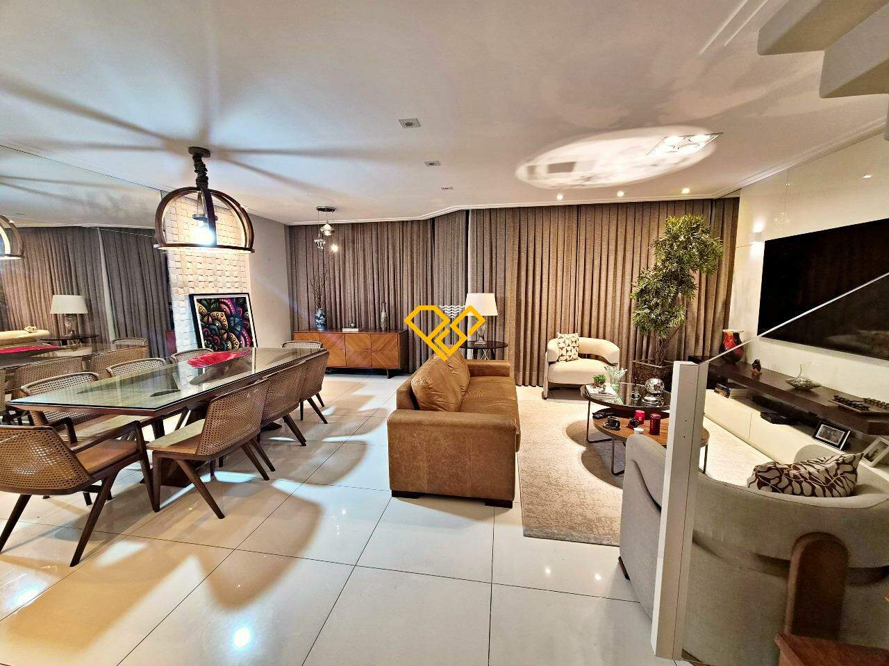 Apartamento para aluguel no Gonzaga: Sala 1 ° andar