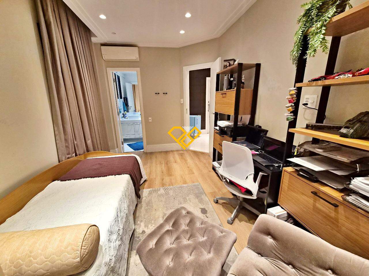 Apartamento para aluguel no Gonzaga: Dormitório 3 - suíte