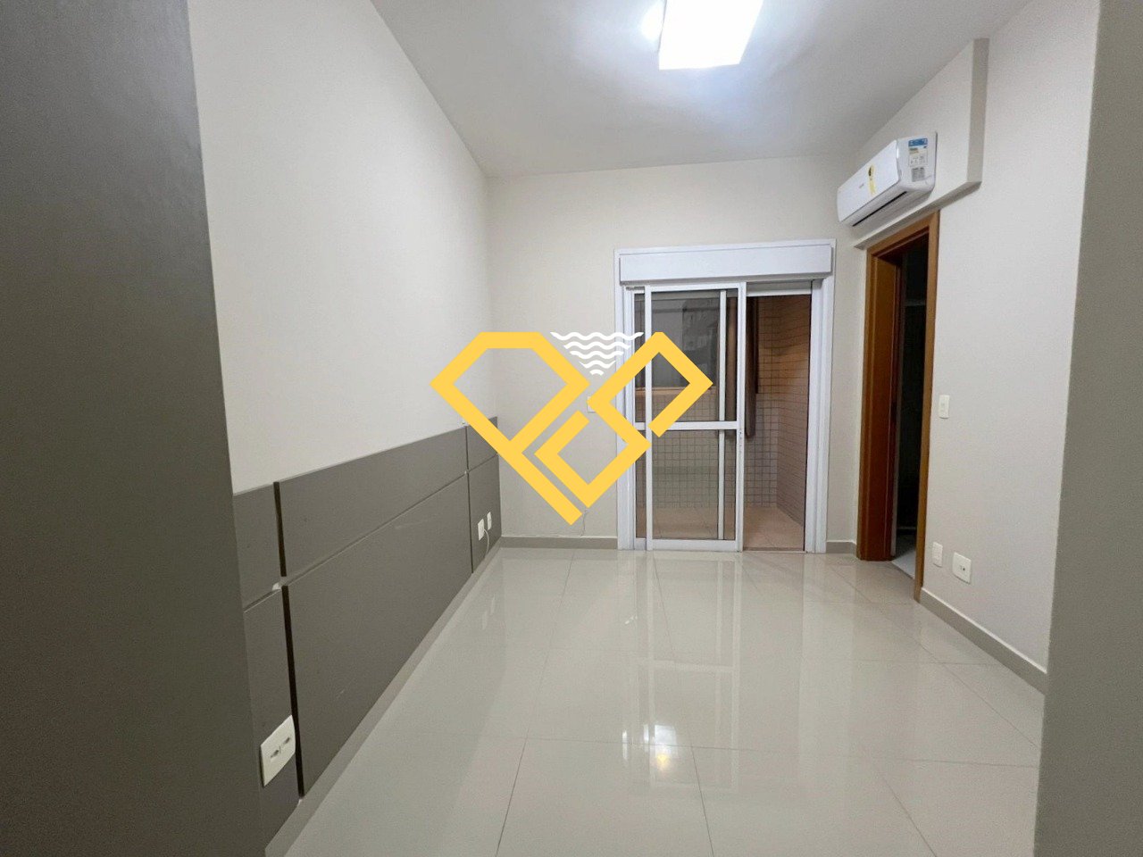Apartamento para aluguel no Gonzaga: Dormitório 1 - suíte