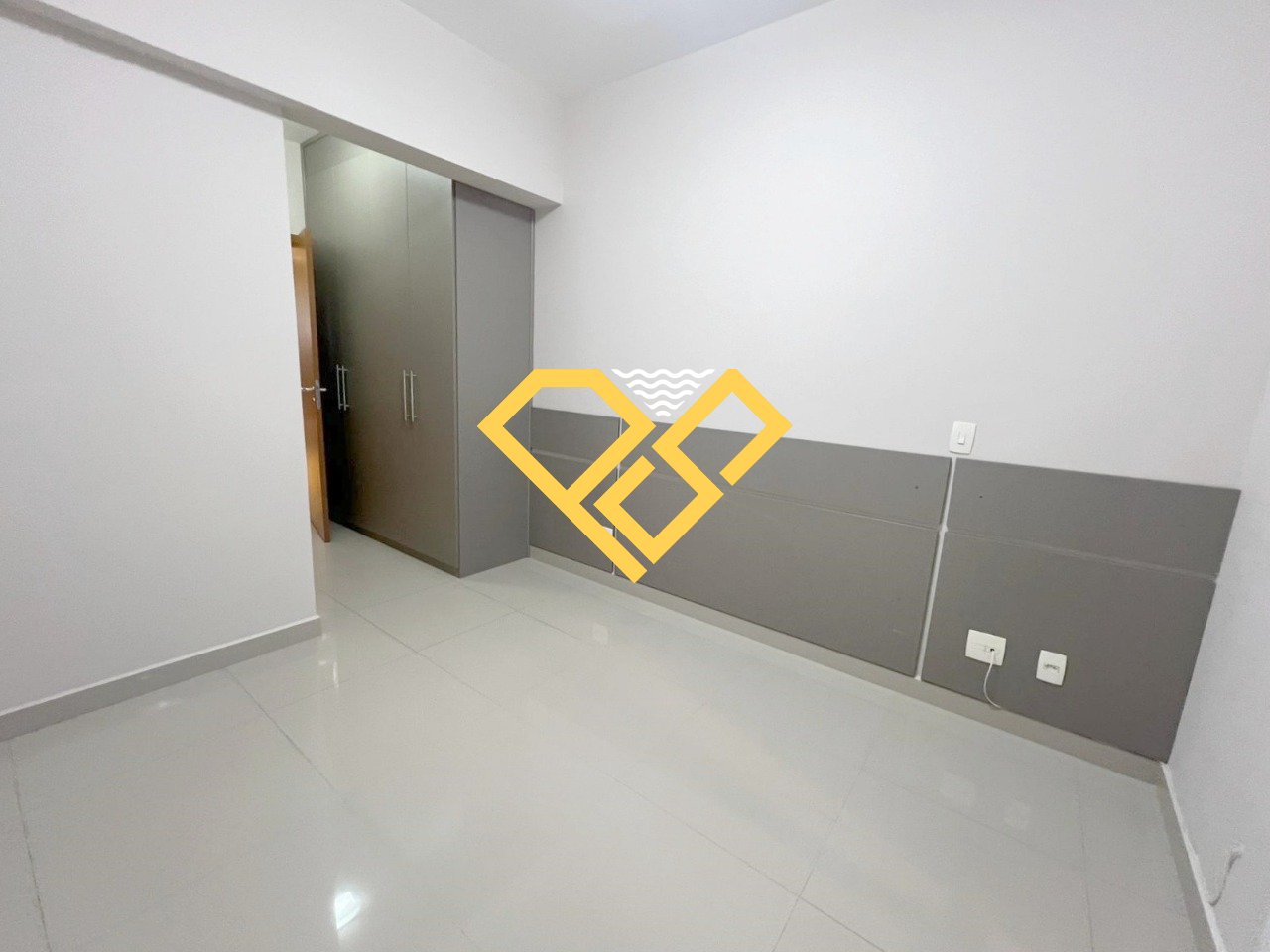 Apartamento para aluguel no Gonzaga: Dormitório 1 - suíte