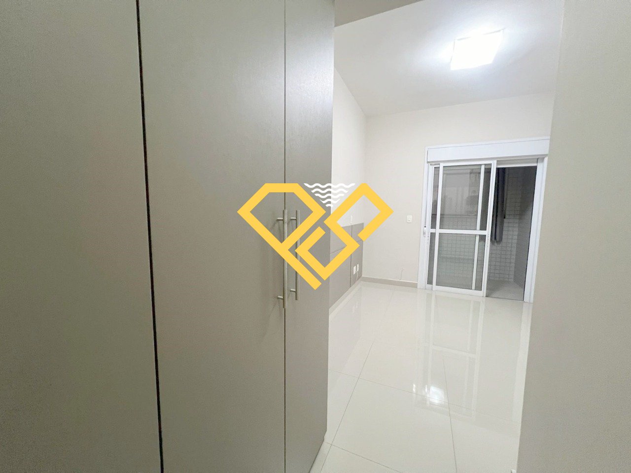 Apartamento para aluguel no Gonzaga: Dormitório 1 - suíte