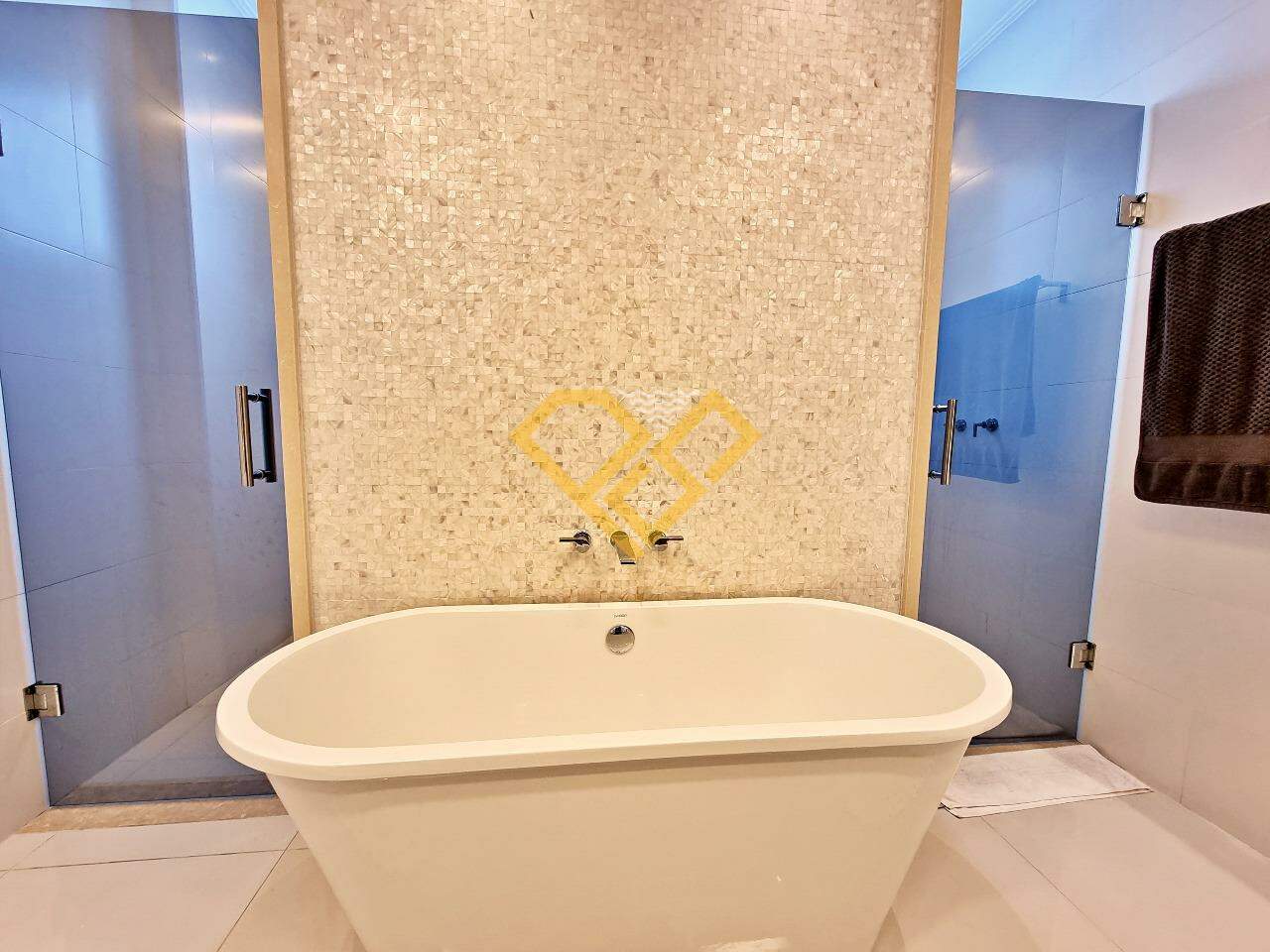 Apartamento para aluguel no Embaré: 