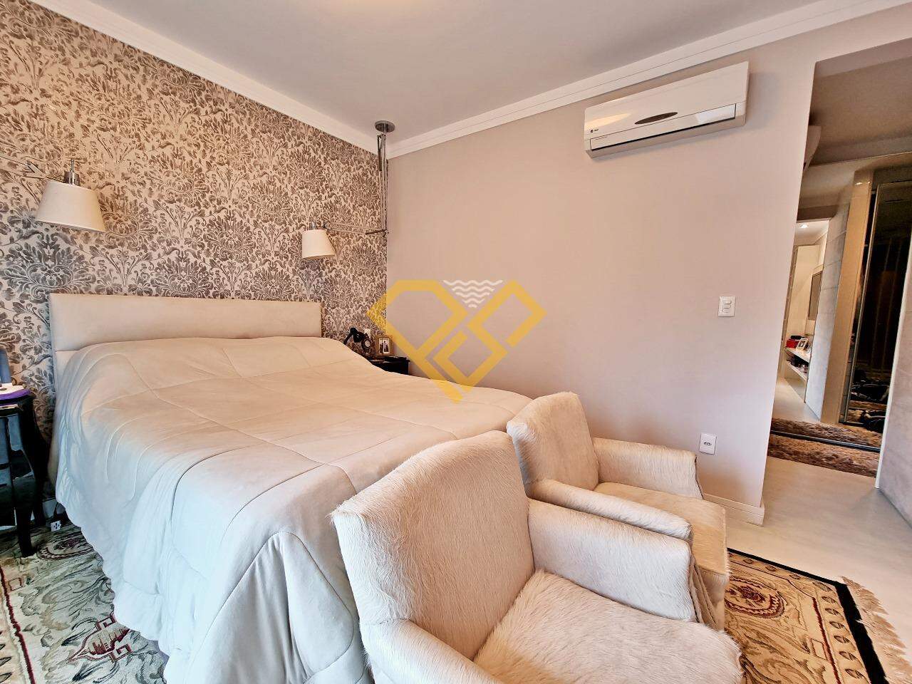 Apartamento para aluguel no Embaré: 
