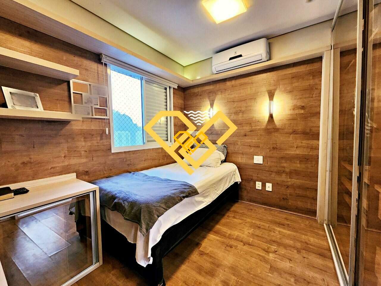 Cobertura à venda no José Menino: Quarto