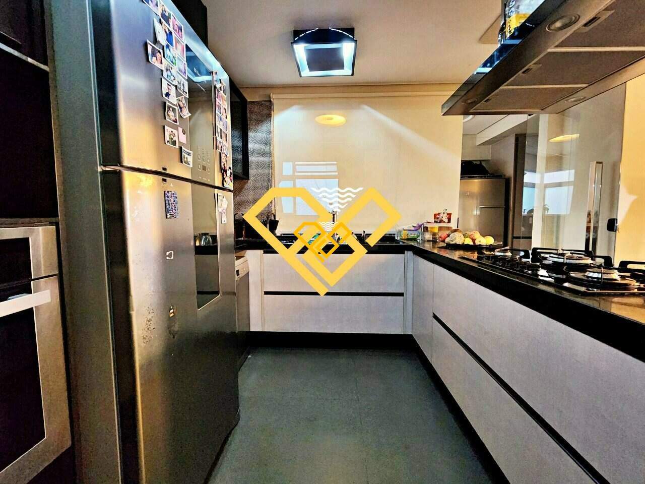Cobertura à venda no José Menino: Cozinha