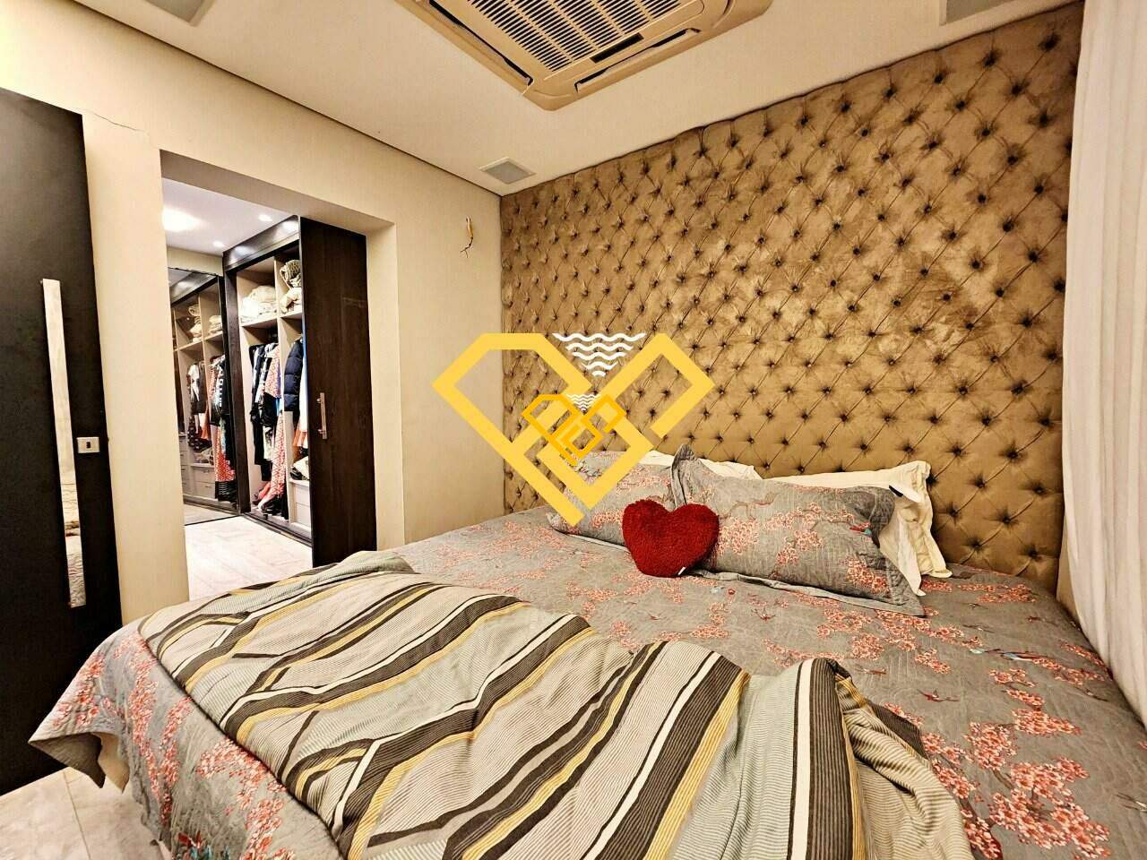 Cobertura à venda no José Menino: Quarto