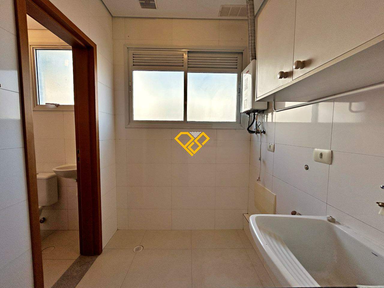 Apartamento para aluguel no Boqueirão: Área de serviço