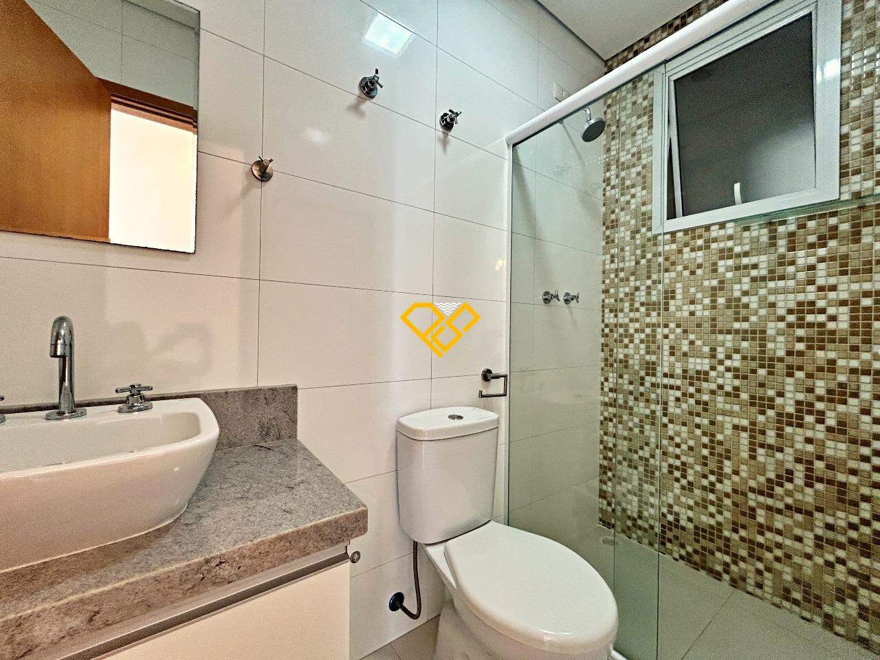 Apartamento para aluguel no Boqueirão: Wc social