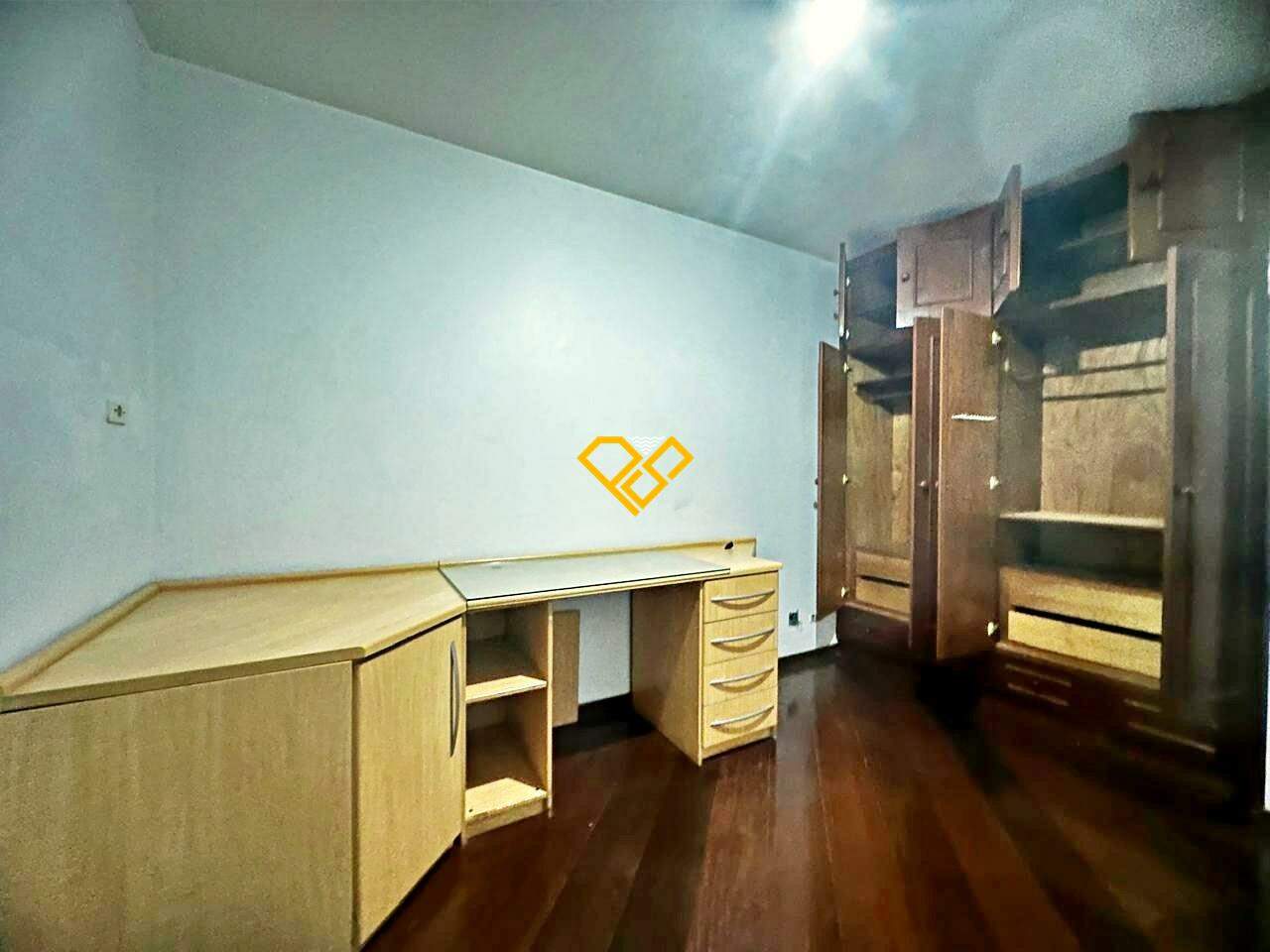 Apartamento à venda no Pompéia: Dependência