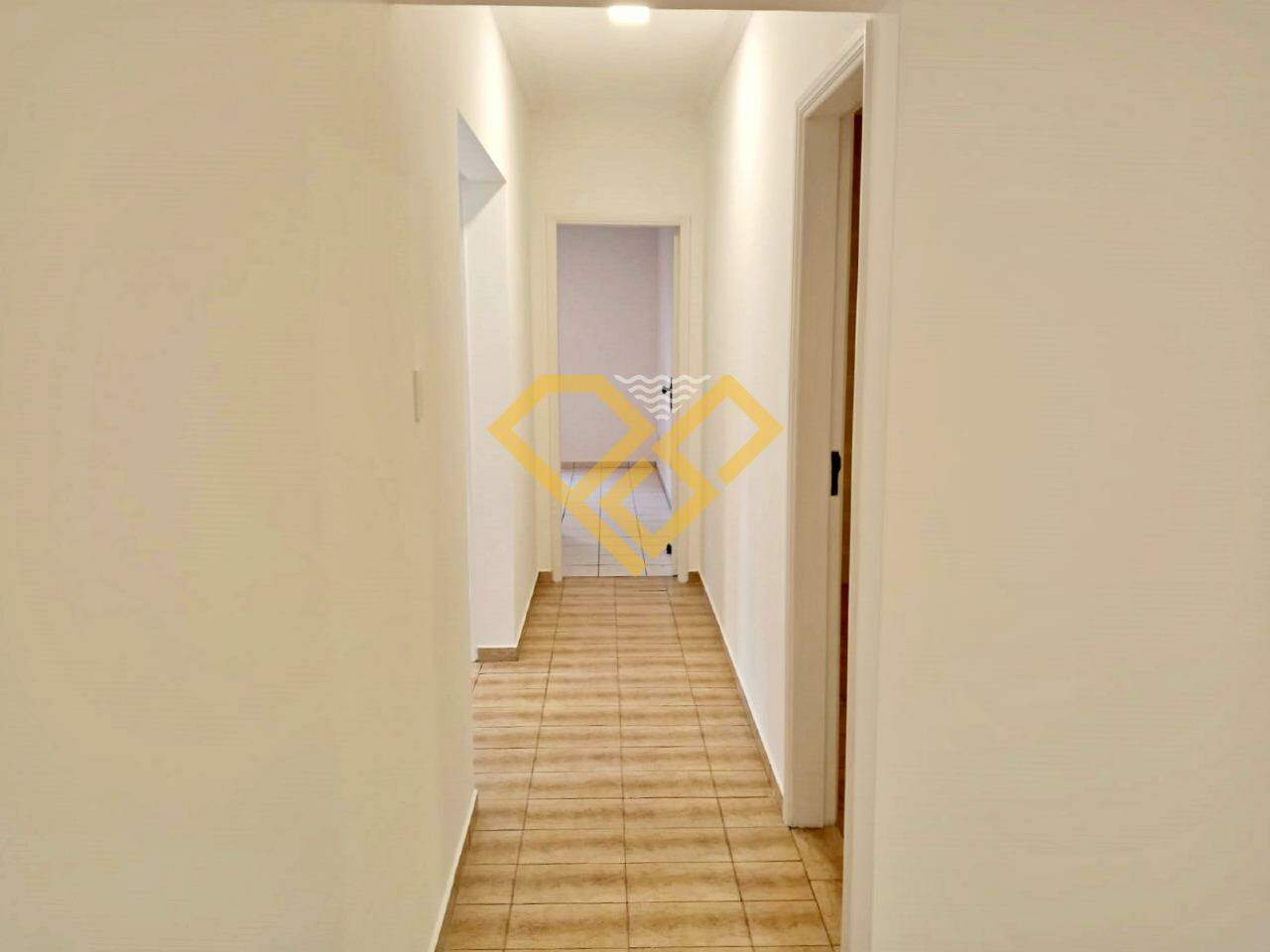 Apartamento para aluguel no Embaré: