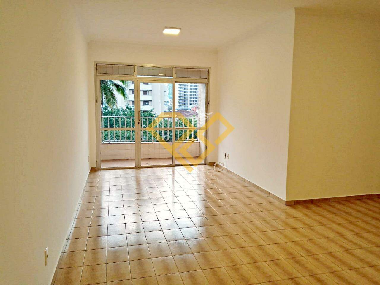 Apartamento para aluguel no Embaré: 