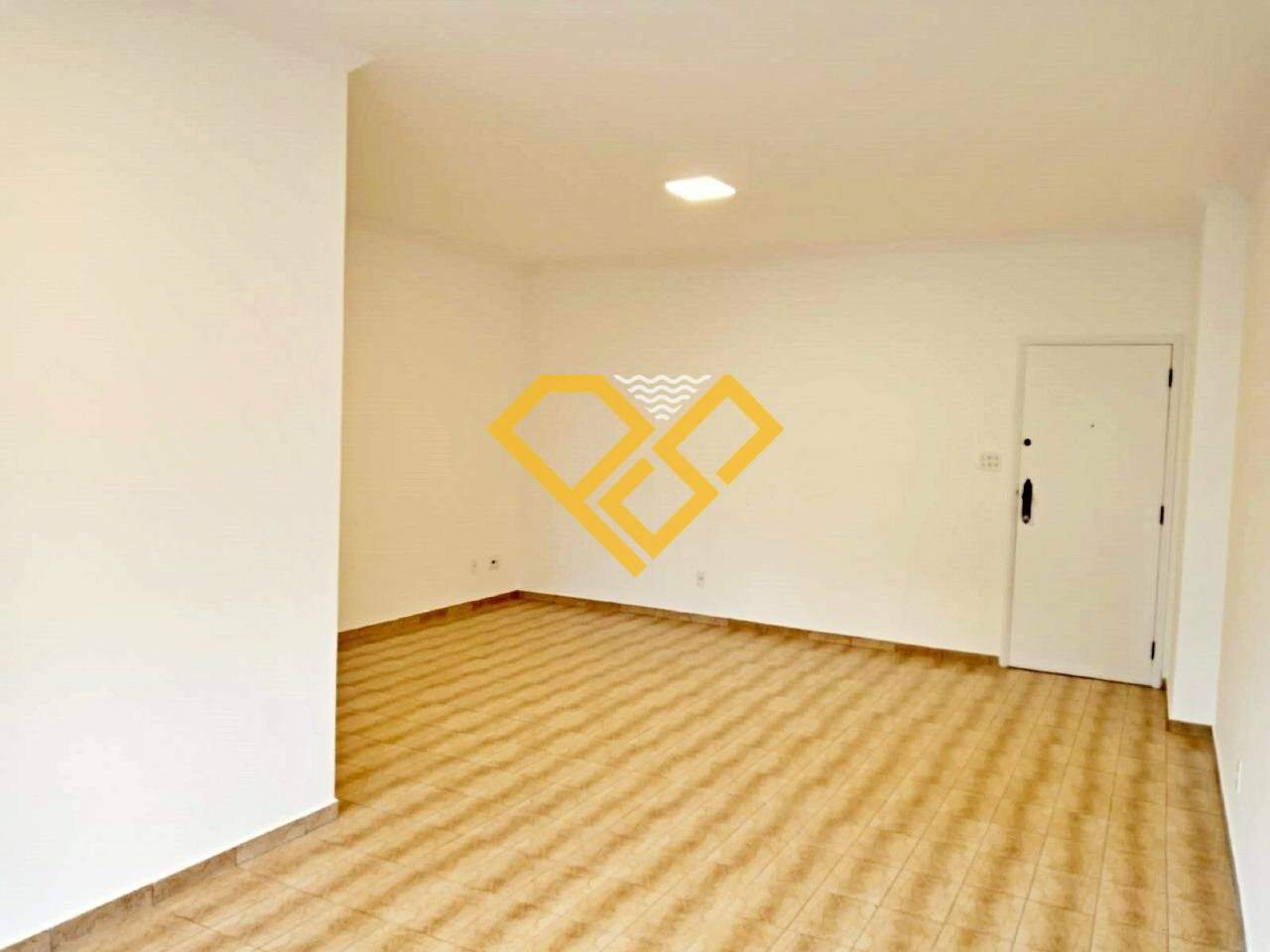 Apartamento para aluguel no Embaré: