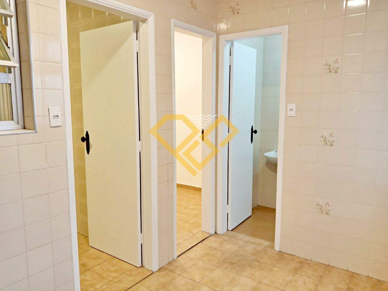 Apartamento para aluguel no Embaré: