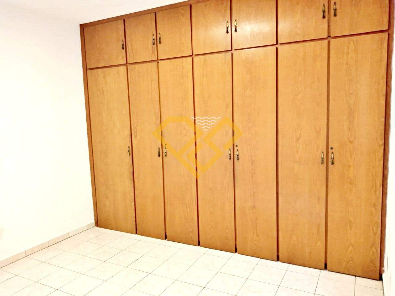 Apartamento para aluguel no Embaré: